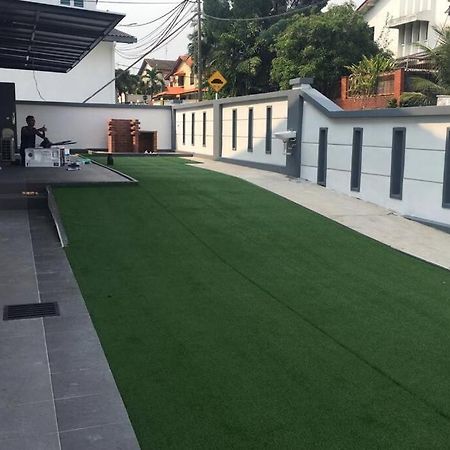 22pax :Taman pelangi Party house nearby midvelly Villa Johor Bahru Bagian luar foto